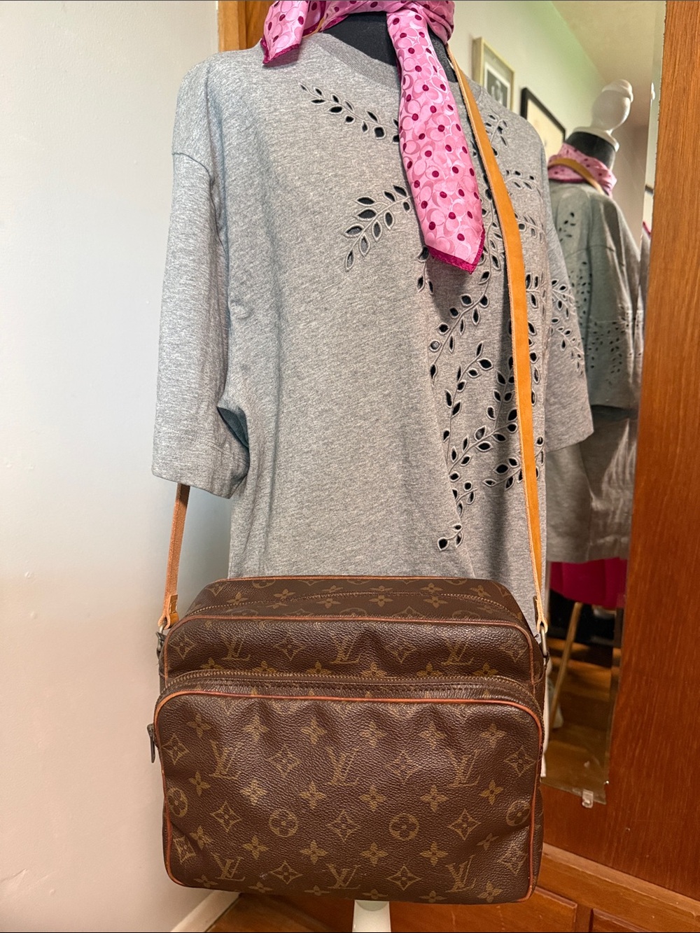 Louis Vuitton Monogram Crossbody Bag in Brown